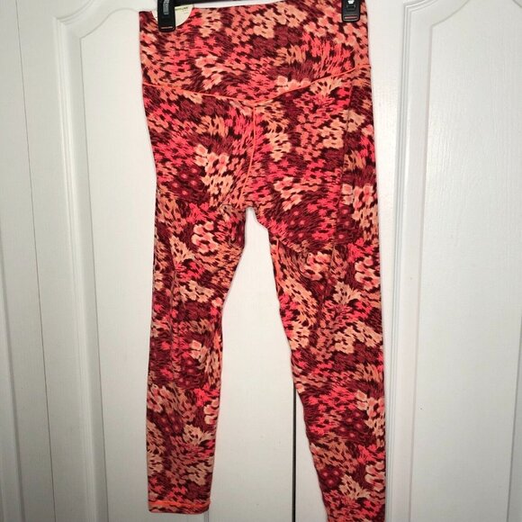 Aerie Offline Womens Leggings Large Red Stretch Hi Rise Super Flare Workout Pant - Picture 3 of 6